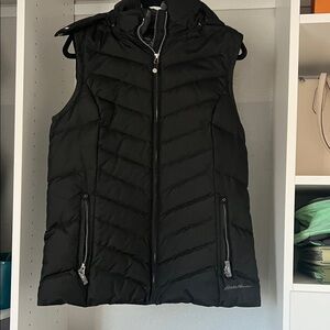 Eddie Bauer Women's Black Quilted Vest